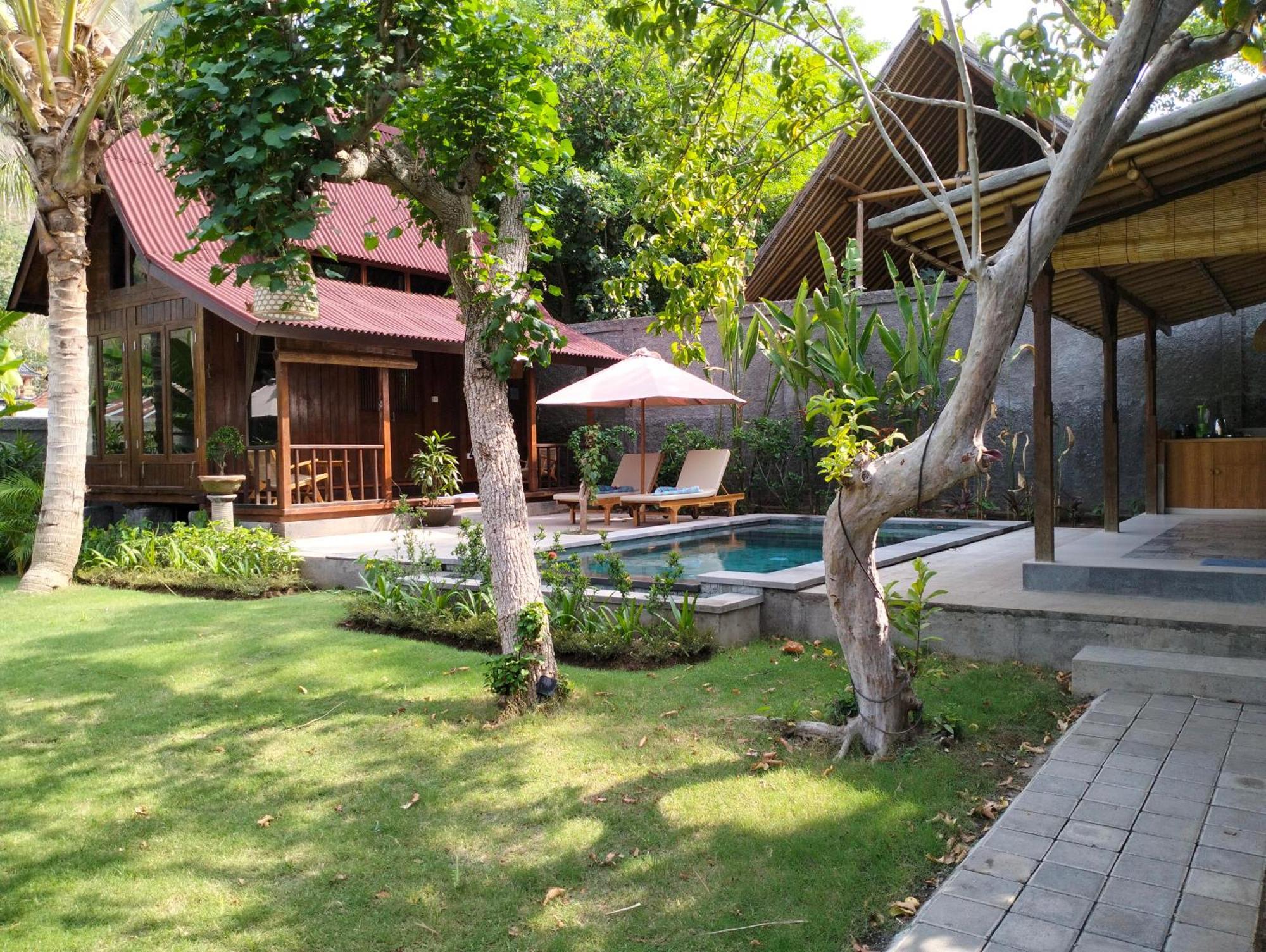 Villa Adi Амед Экстерьер фото